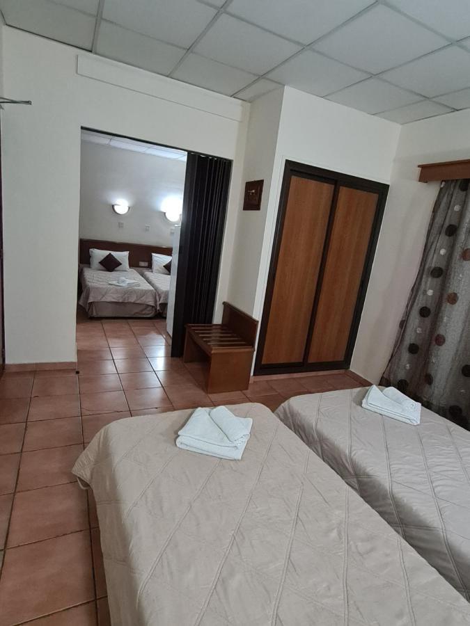 Metropole Hotel Лимасол Экстерьер фото