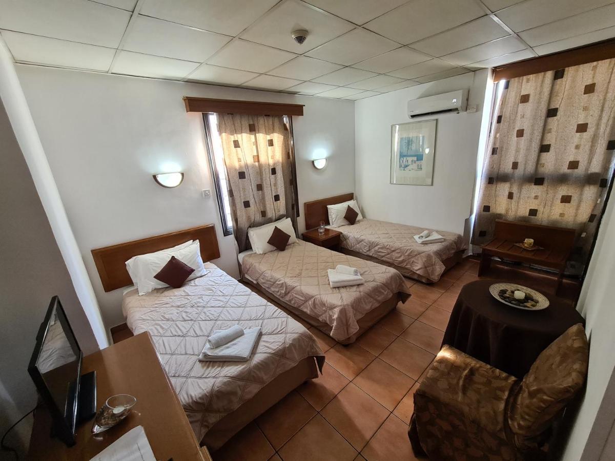 Metropole Hotel Лимасол Экстерьер фото